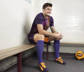 开云体育下载-希腊关键战突围几内亚，法比尼奥冠军级表现定乾坤