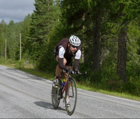 世界杯2026-戈贝尔点燃赛场，雄鹿战术压制凯尔特人，一场防守与体系的胜利