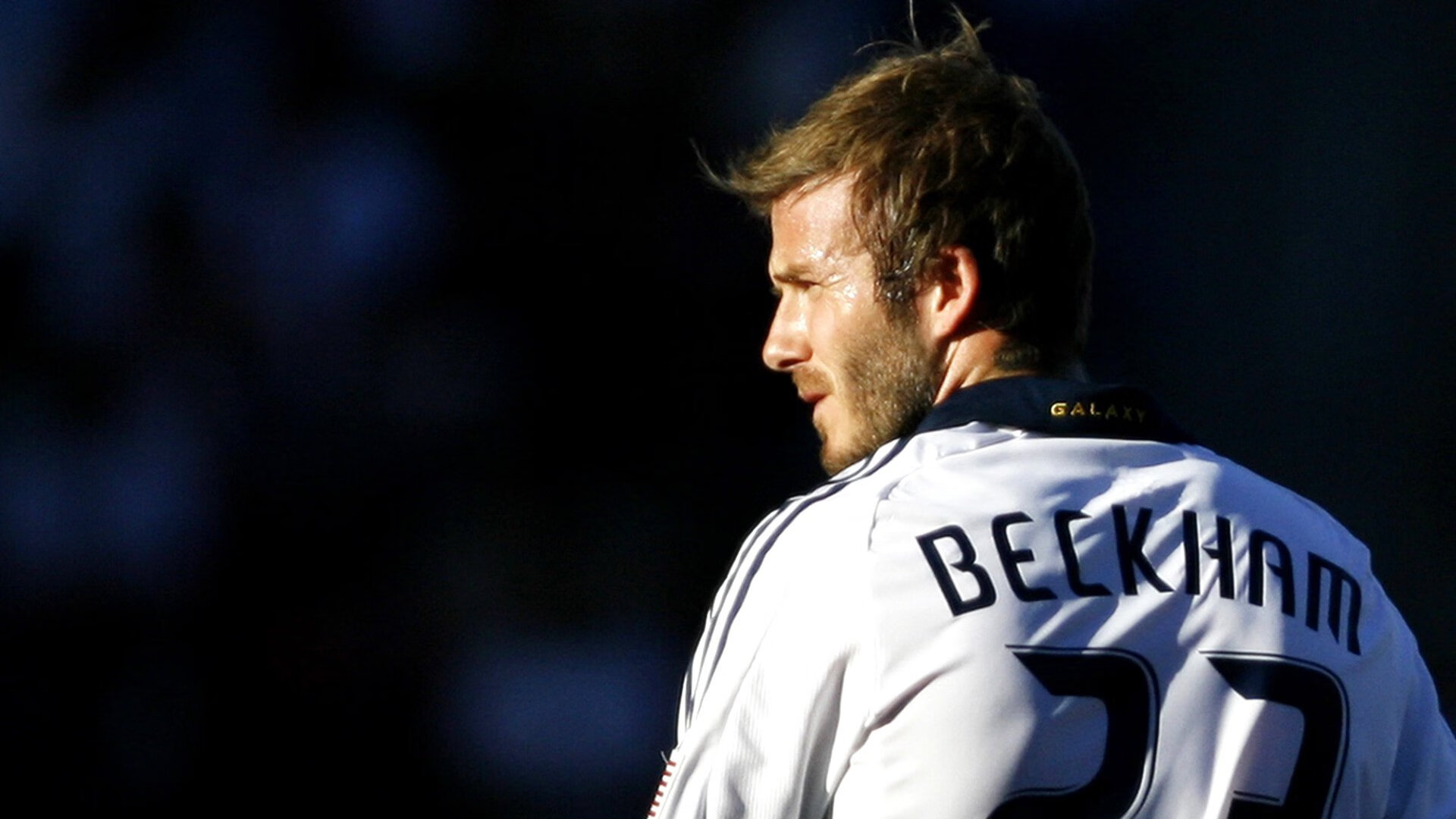 恩比德连续得分狂潮撕裂防线，北京队末节崩盘不敌快船